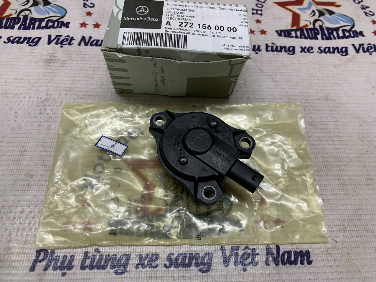 Cảm biến lệch cam Mercedes GLK300