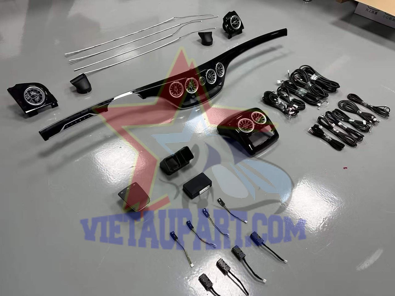 Bodykit Mercedes W221lên nội thất Mercedes W222